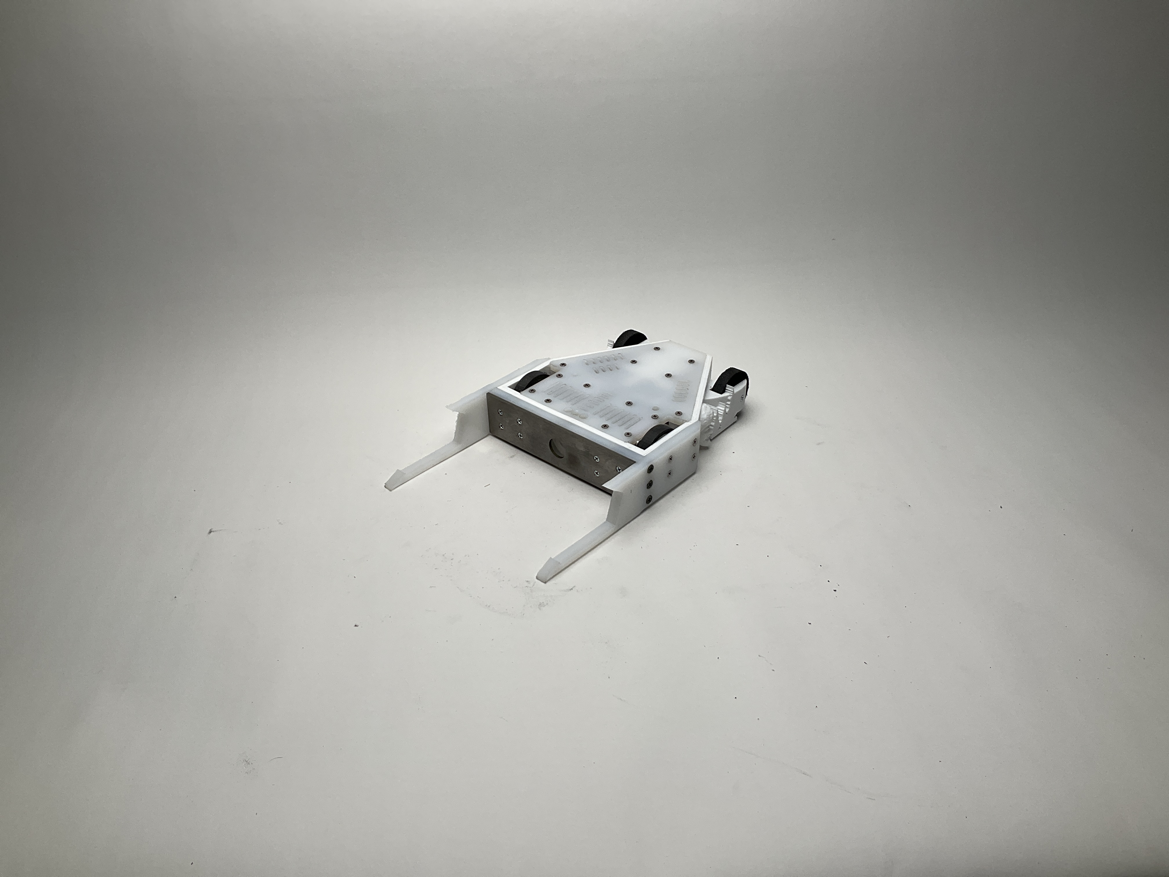 Titanium Hwhite — entry photo, Feb 28, 2025